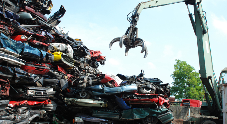 Que se passe-t-il lorsque les entreprises de d’enlèvement d’épaves de voitures recyclent une voiture ?